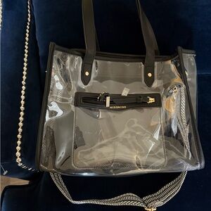Clear tote